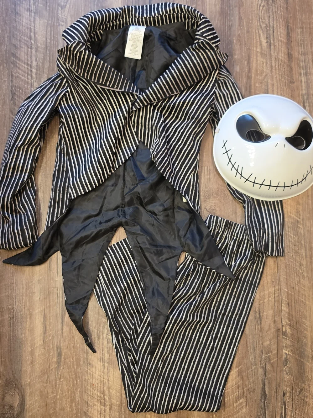 Disney Nightmare Before Christmas Jack Skellington Costume & Mask Kid 7/8